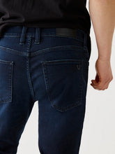 Load image into Gallery viewer, True Religion Ricky Straight Jean