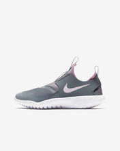 Load image into Gallery viewer, Nike Flex Runner